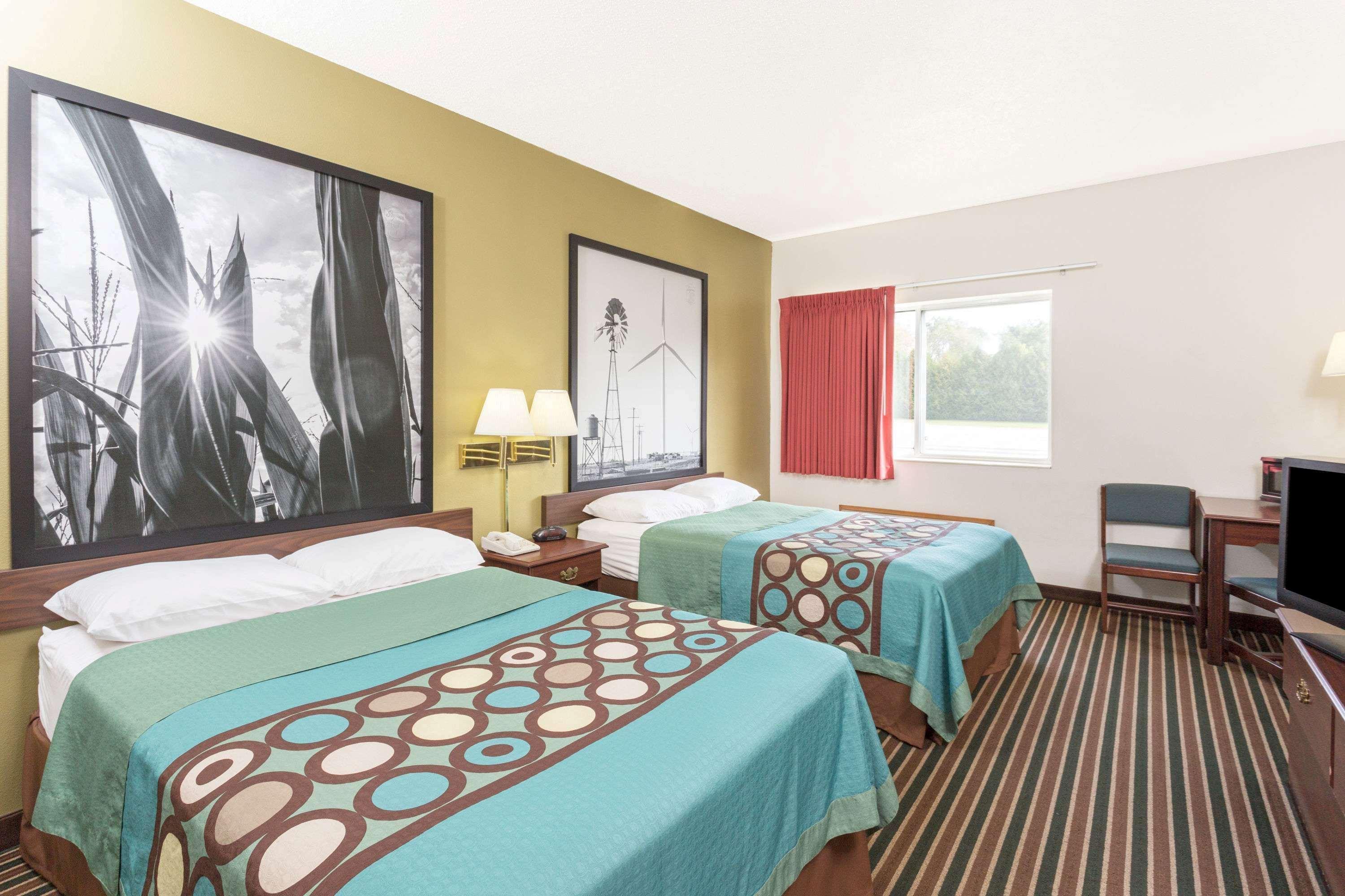 Super 8 By Wyndham Cresco Ia Hotel Luaran gambar
